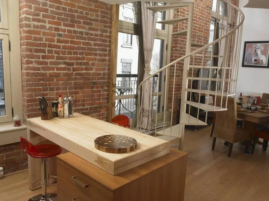 Appartement Loft Au Coeur Du Vieux-Quebec Canada